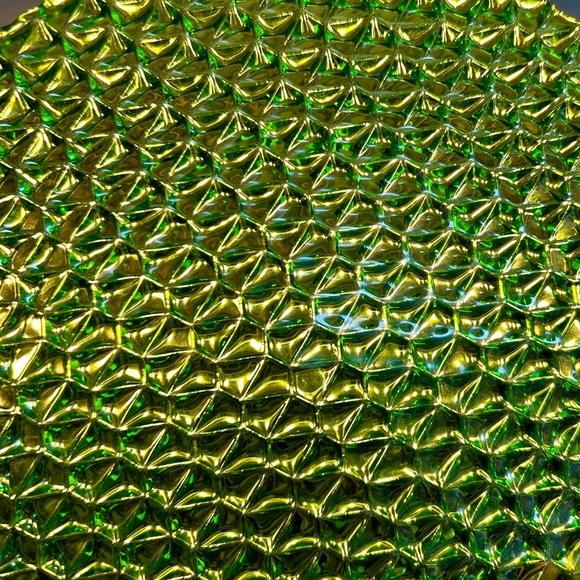 2 pressed green plates 8.25” - Picture 2 of 10